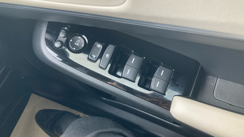 Honda HR-V 1.5 eHEV Advance Style 5dr CVT Hybrid Hatchback